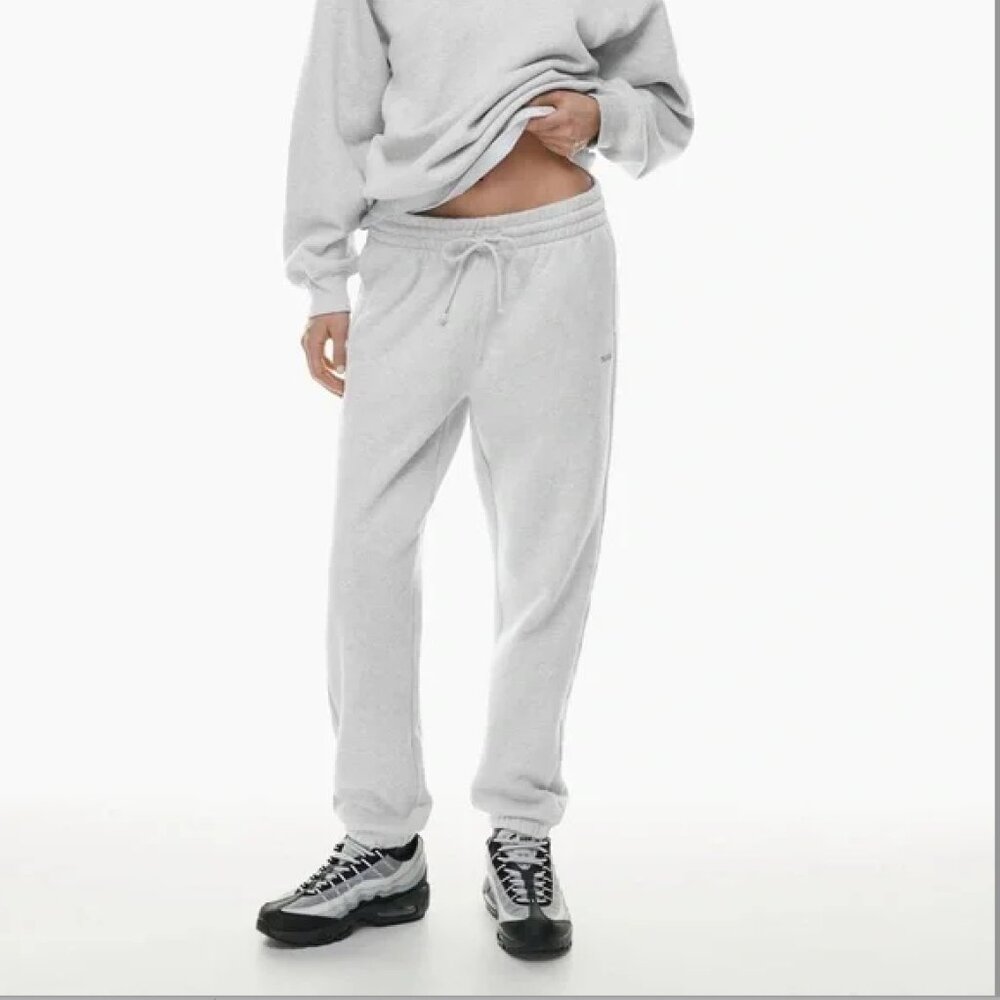 Aritzia TNA Cozy Fleece Boyfriend Sweatpant